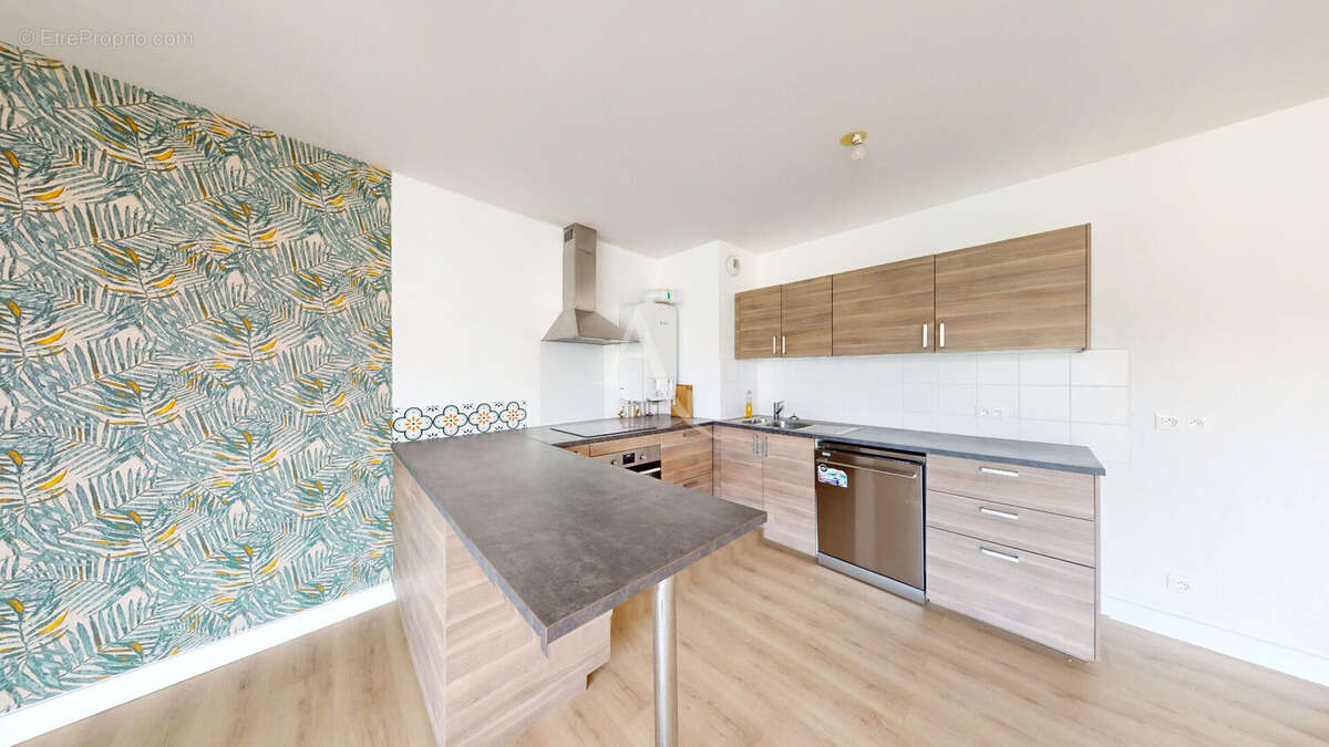 Appartement Castanet Tolosan 3 pièce(s) 68.32 m2 Centre - photo 2