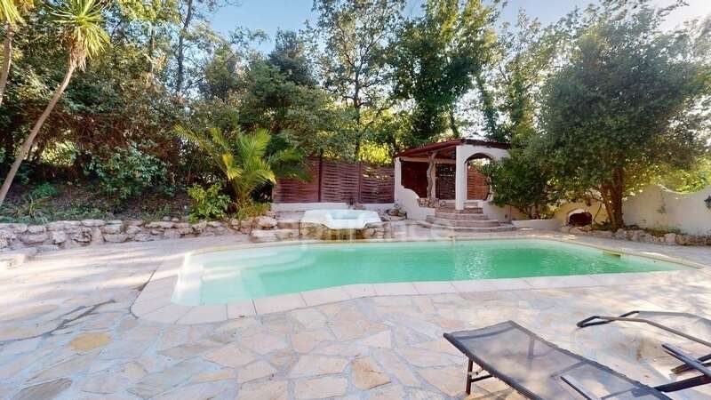 Maison à NEOULES