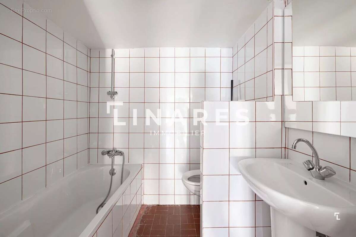 Appartement à MARSEILLE-2E