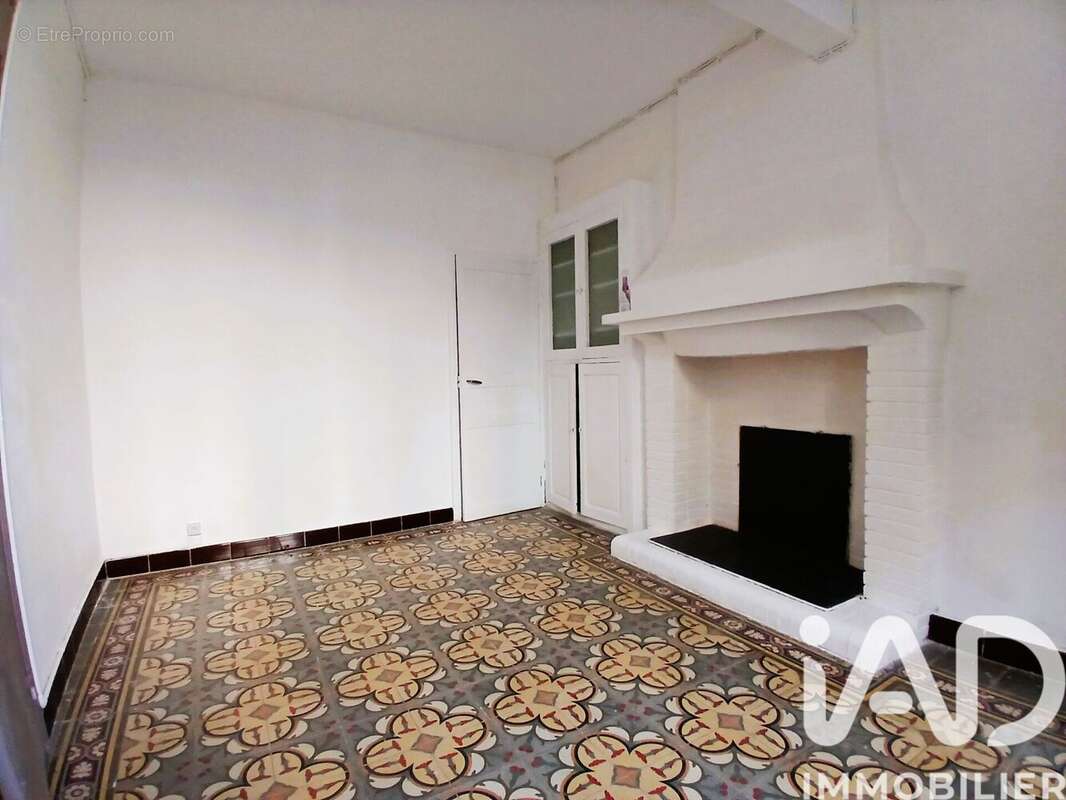 Photo 4 - Maison à AZILLE