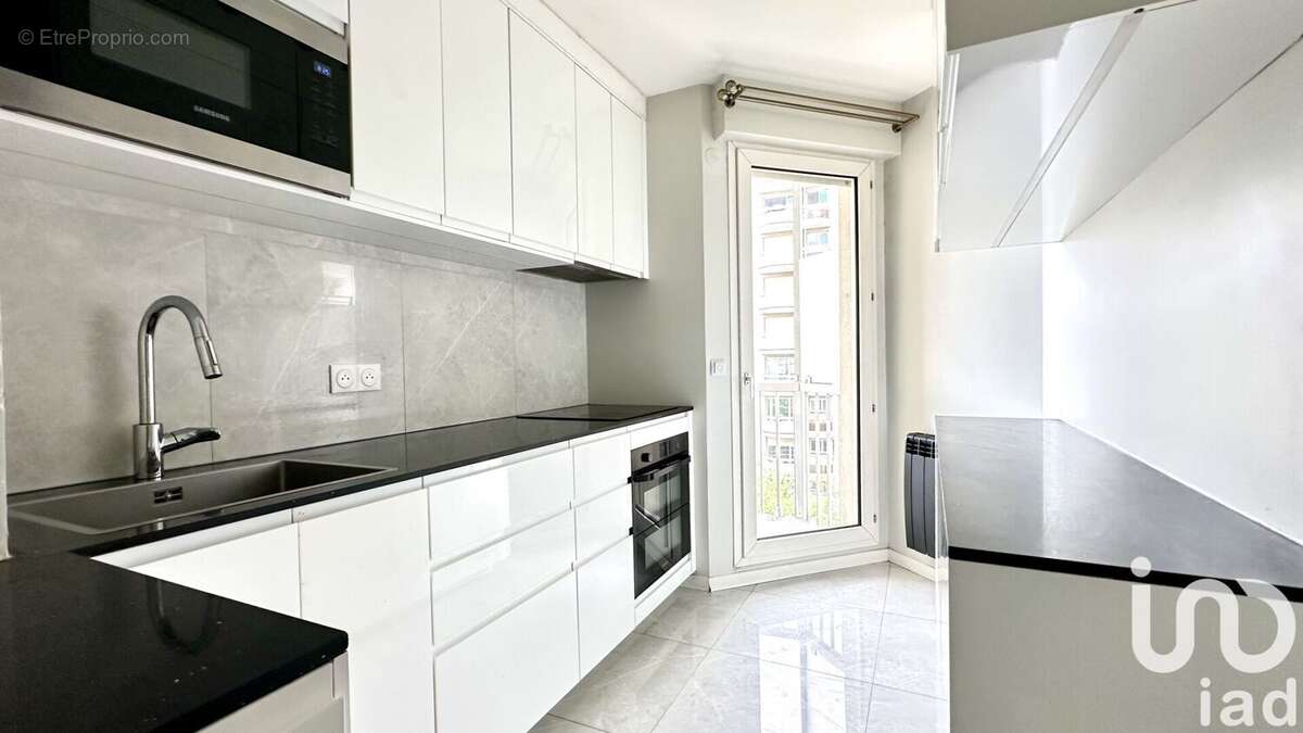 Photo 5 - Appartement à COURBEVOIE