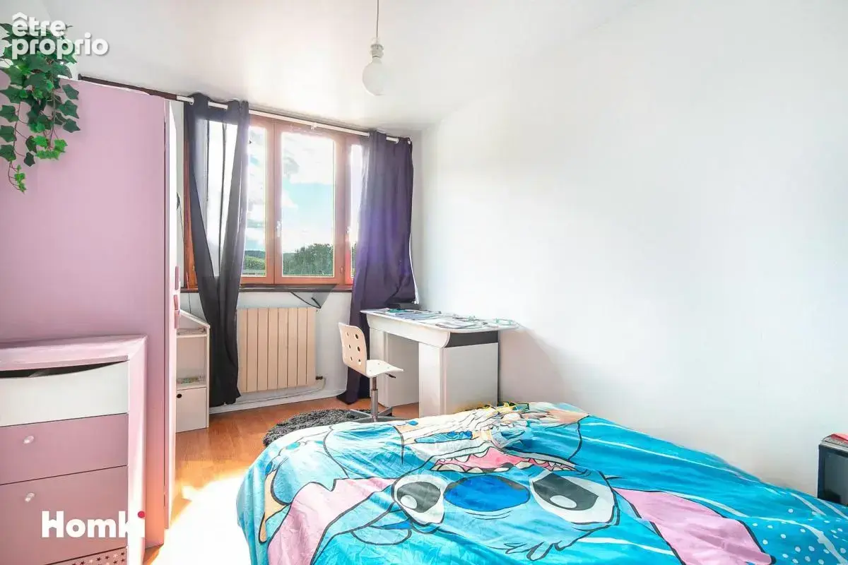 Appartement T4 de 82 m² à Saint-Martin-d'Hères 38400, Rue Saint-Exupéry - photo 6