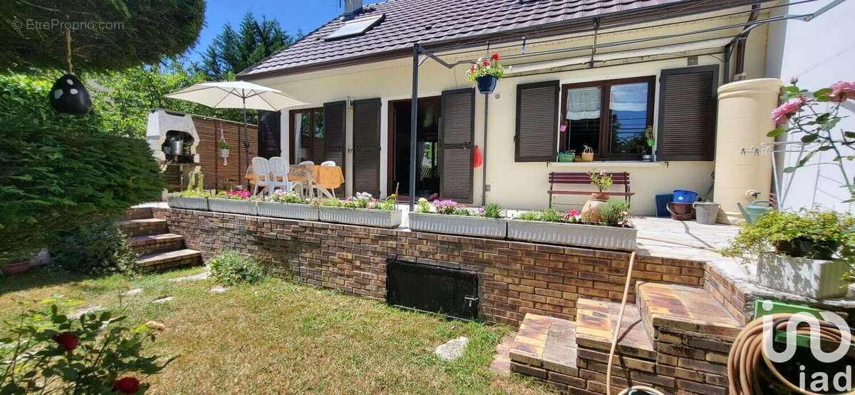 Photo 2 - Maison à CLAYE-SOUILLY