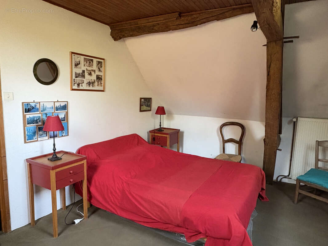Maison à COUSSAC-BONNEVAL