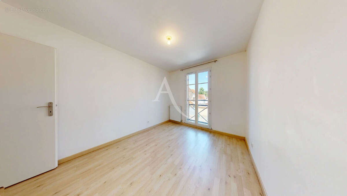 Appartement Ozoir La Ferriere 3 pièce(s) 65 m2 - photo 5