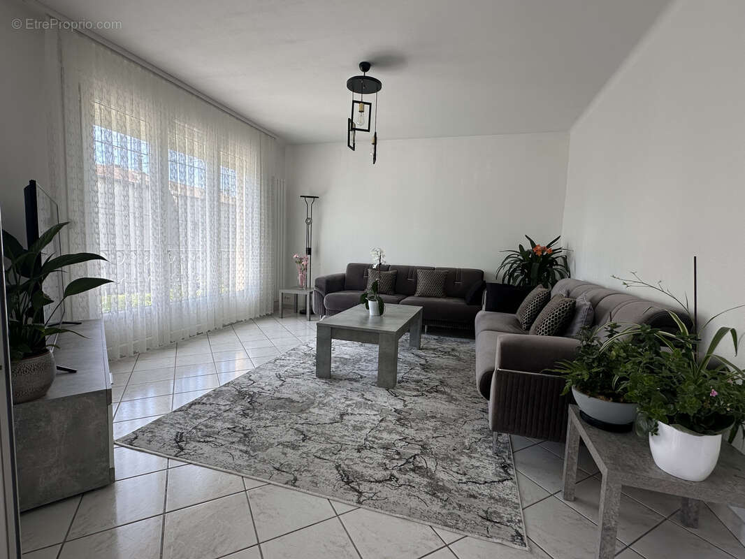 Maison à SAINTE-SIGOLENE