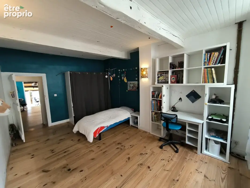 Maison de caractère T6 de 208 m2 avec jardin privatif - photo 15