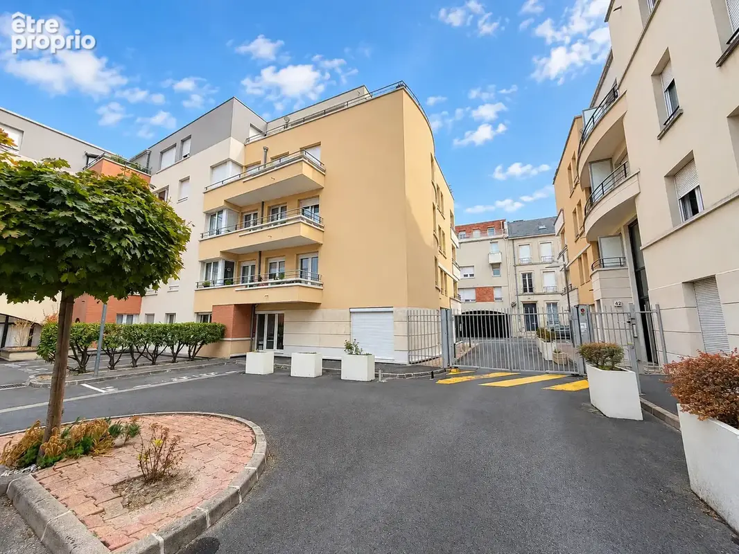 Résidence de standing : T4 avec terrasse, garage, cave - photo 8