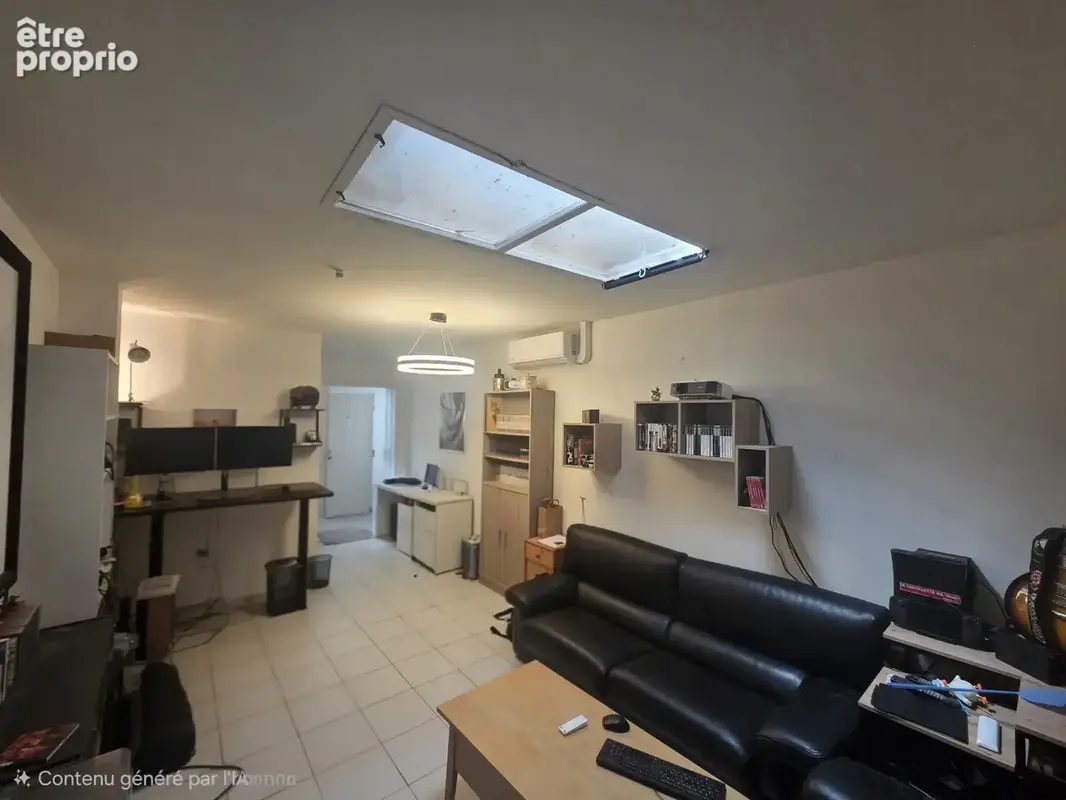 Cornebarieu  Immeuble de rapport mixte 127 m2 — local commercial + appartement — loyers en cours - photo 2
