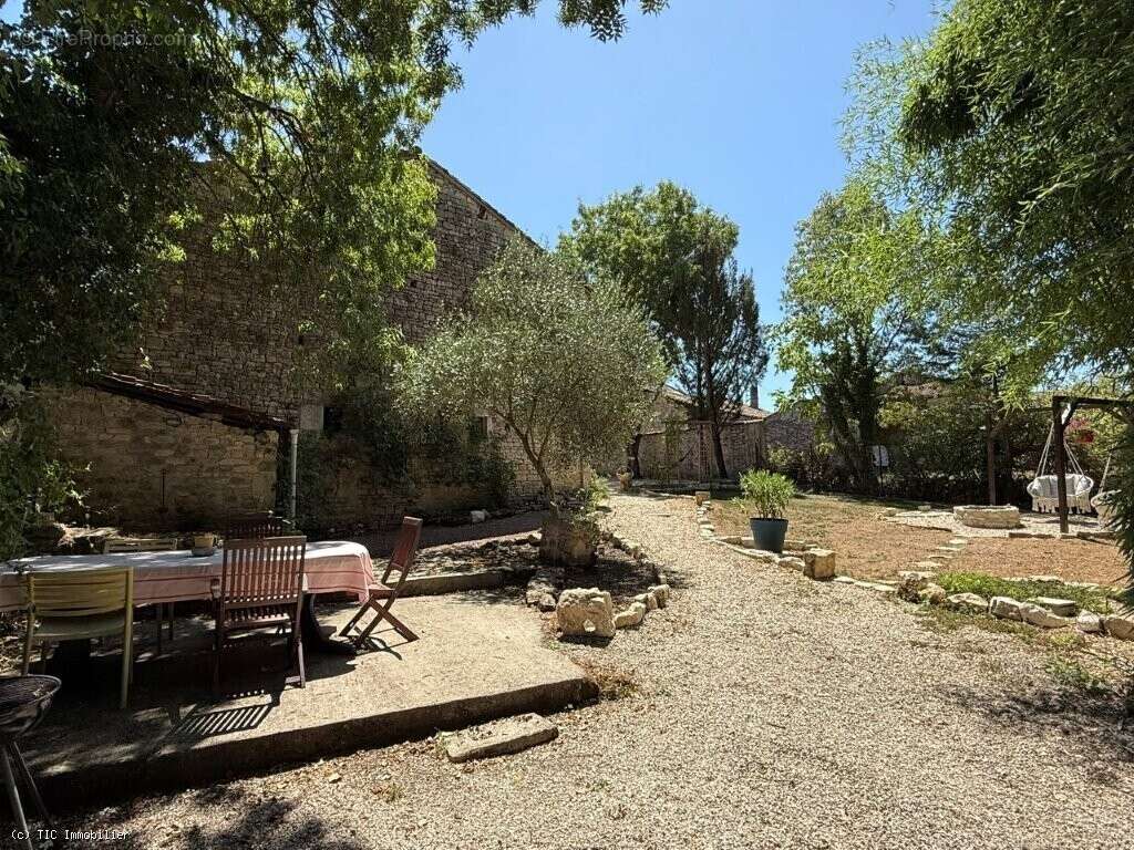 Charmante Maison En Pierres Avec Gîte En Activité, A Proximité De Mansle - photo 6