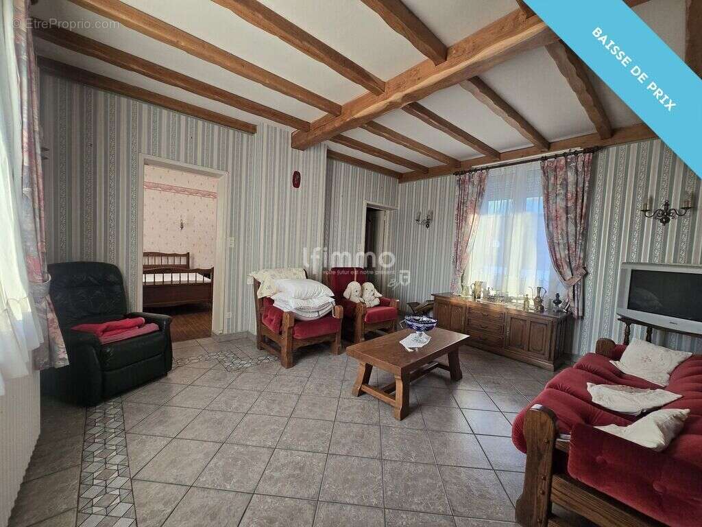 Maison à LE TRANSLOY