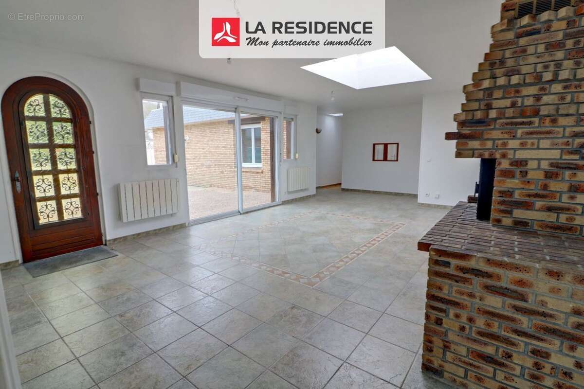 Maison 107 m² à Deville-Les-Rouen  - photo 3