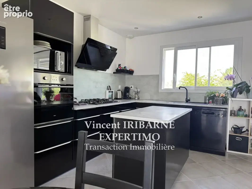 Maison de Plain-Pied, 3 Chambres, Garage et Jardin - photo 9