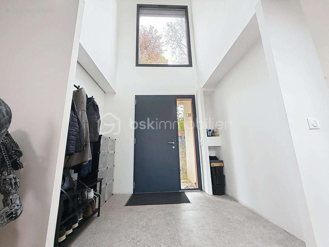 Maison à CHESSY