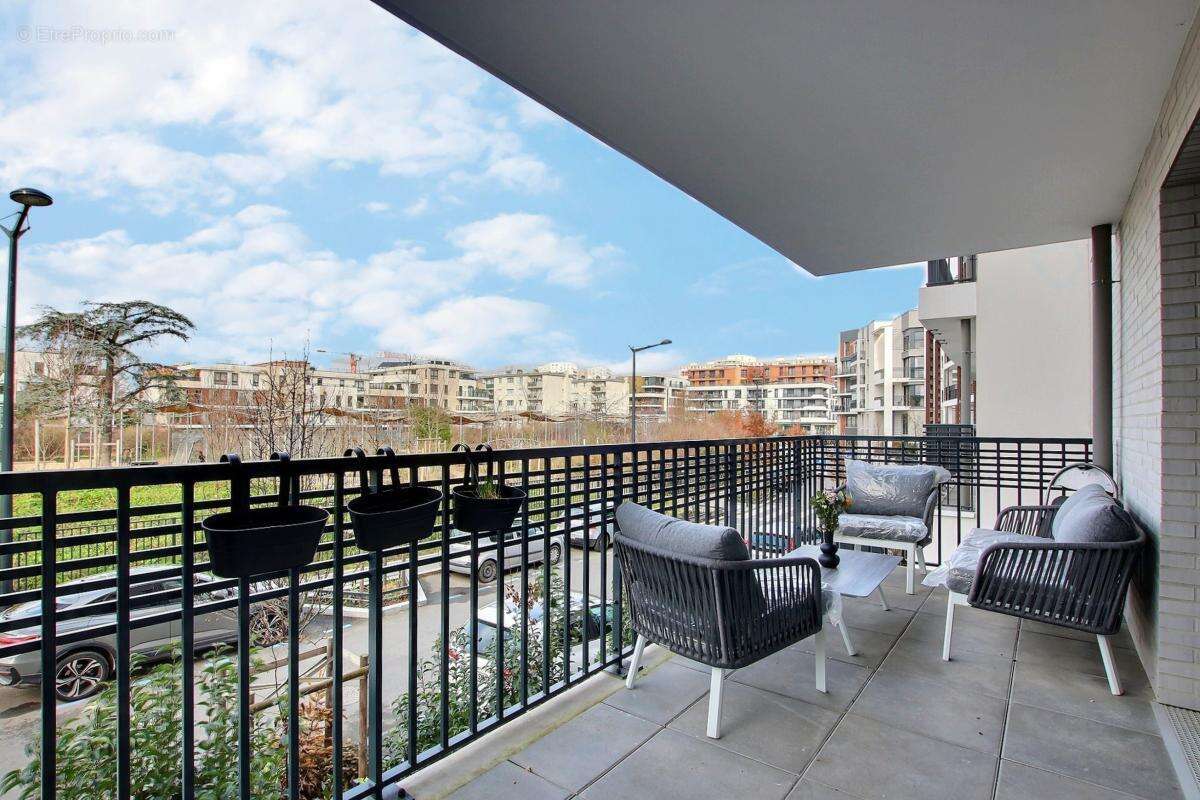Appartement à BOIS-COLOMBES