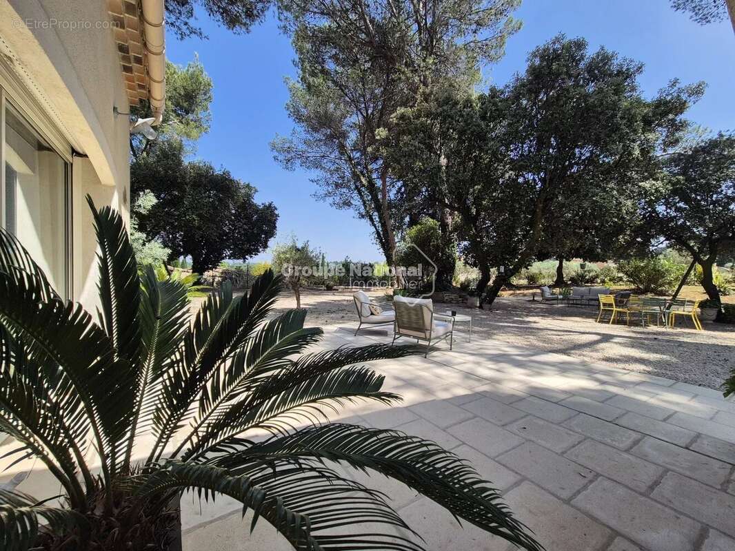 Maison à LORIOL-DU-COMTAT