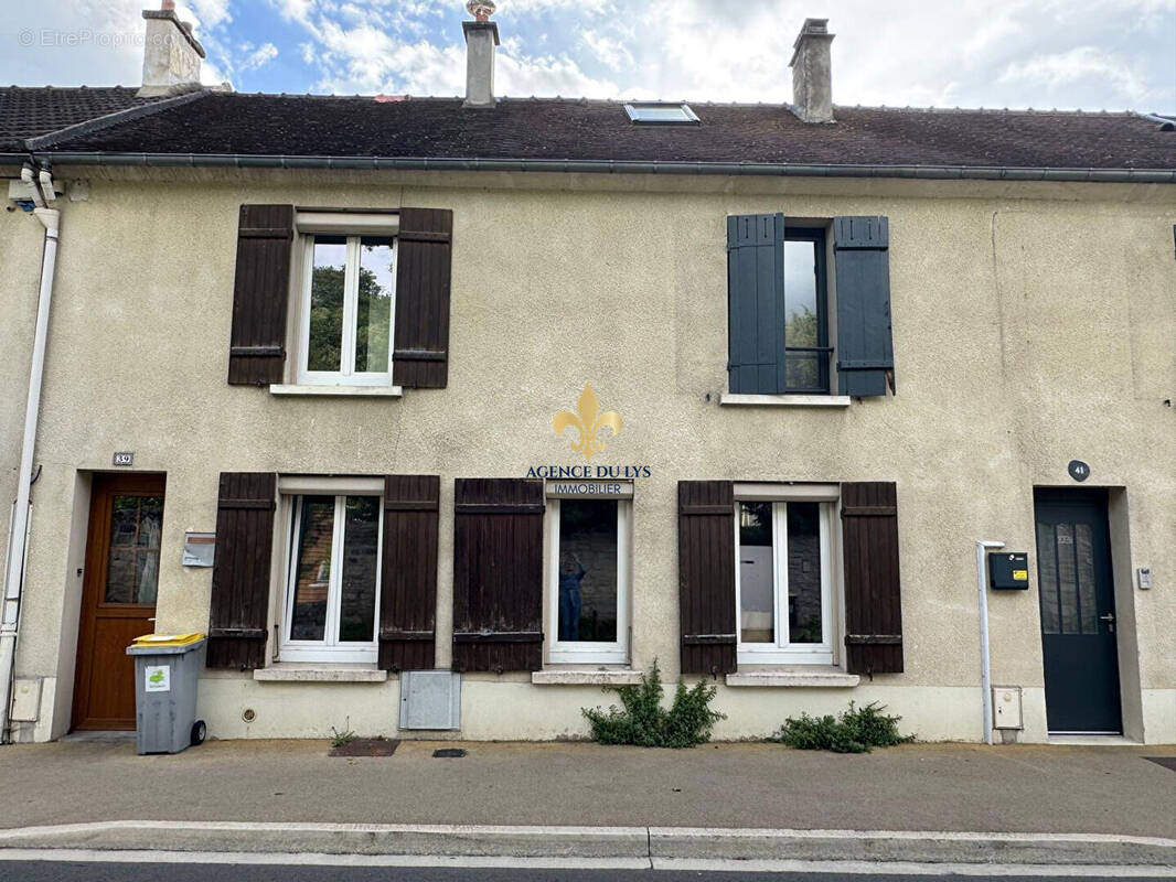 Maison à LAMORLAYE