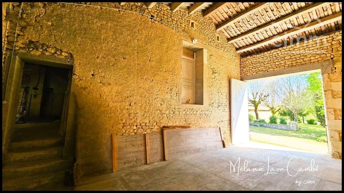Maison à MIRAMBEAU