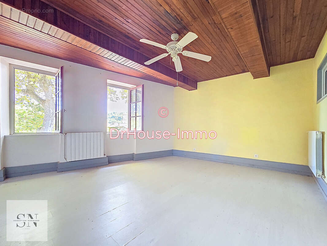 Maison à SAINT-MAURIN