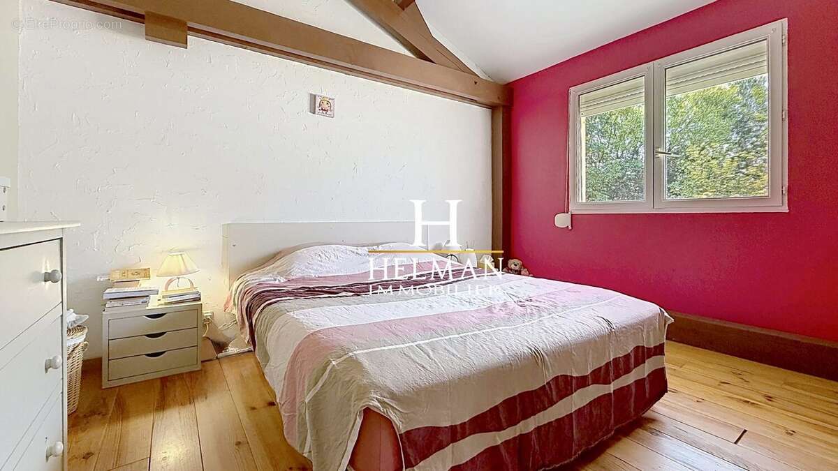 Maison 205 m² à Buysscheure  - photo 7
