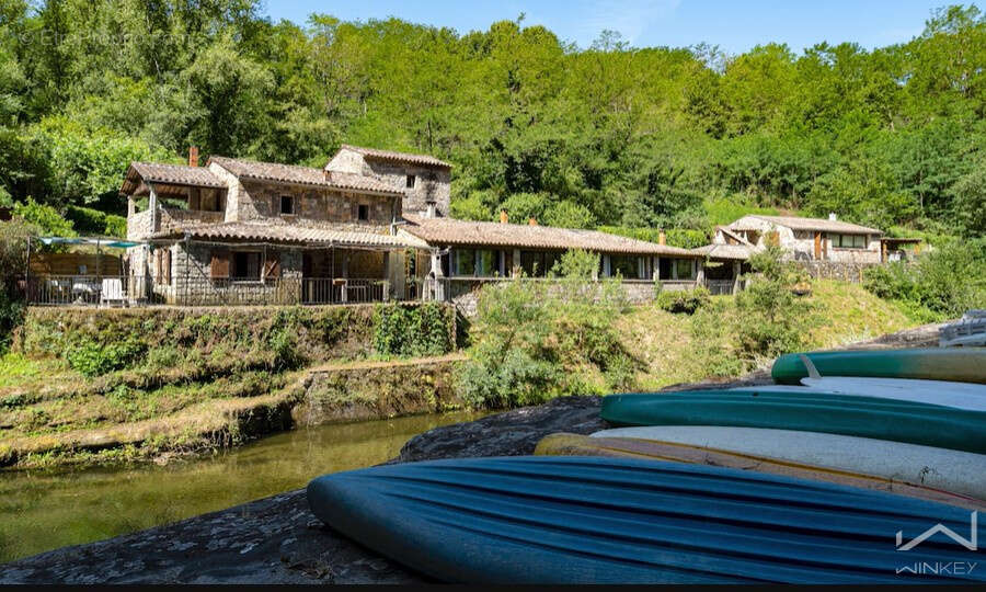 Un havre de paix au cœur de l'Ardèche   Ancien moulin de caractère du XVIIe siècle - sur 5,4 hectares - photo 3
