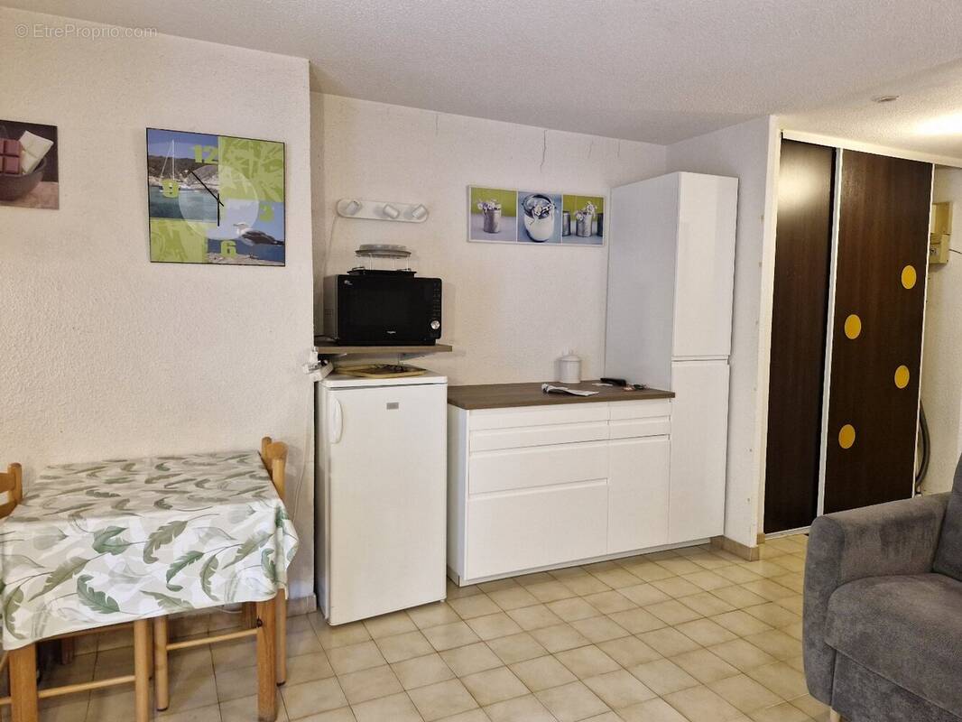Appartement à LAMALOU-LES-BAINS