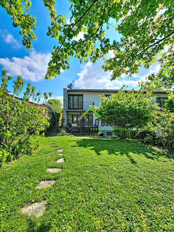 Maison à ANDILLY