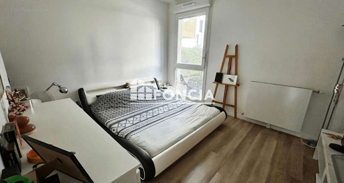 Appartement à BAGNEUX