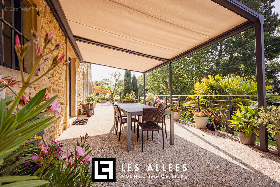 Maison à LA REPARA-AURIPLES