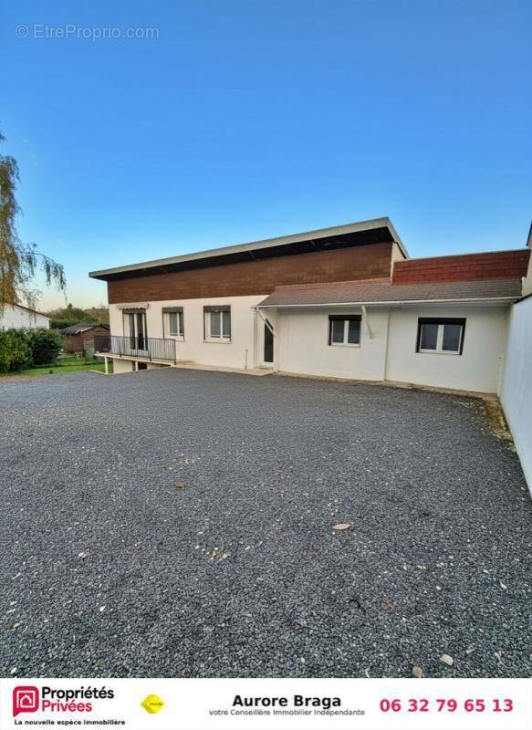 Maison à MEHUN-SUR-YEVRE