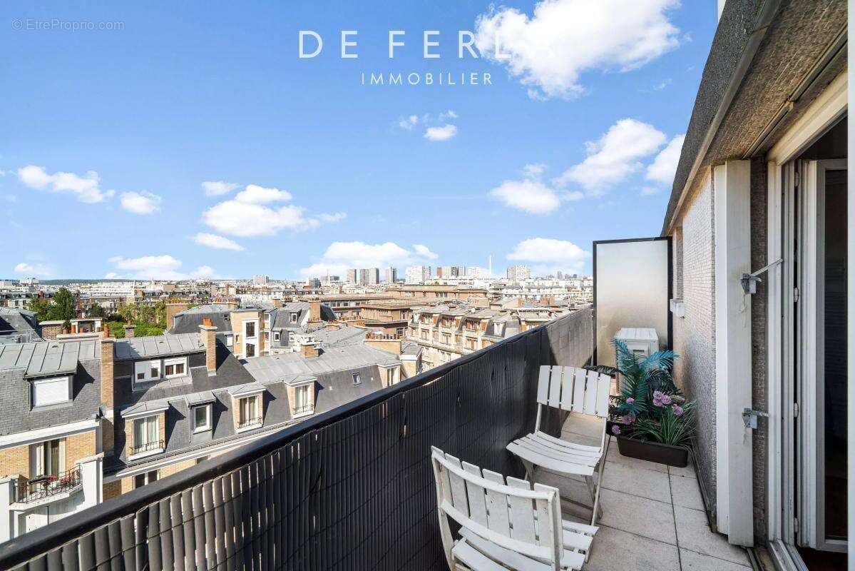 Appartement à PARIS-15E
