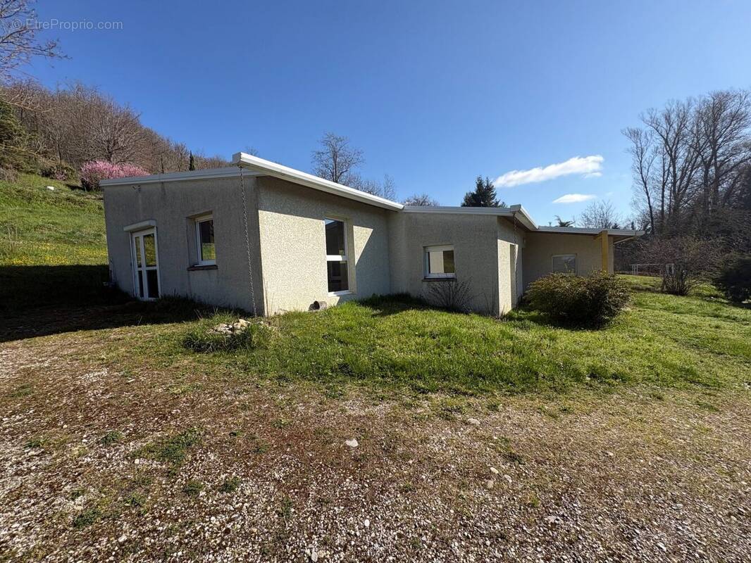 Maison à HAUTERIVES