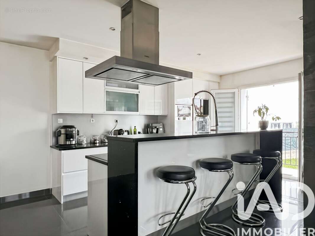 Photo 2 - Maison à PONTAULT-COMBAULT