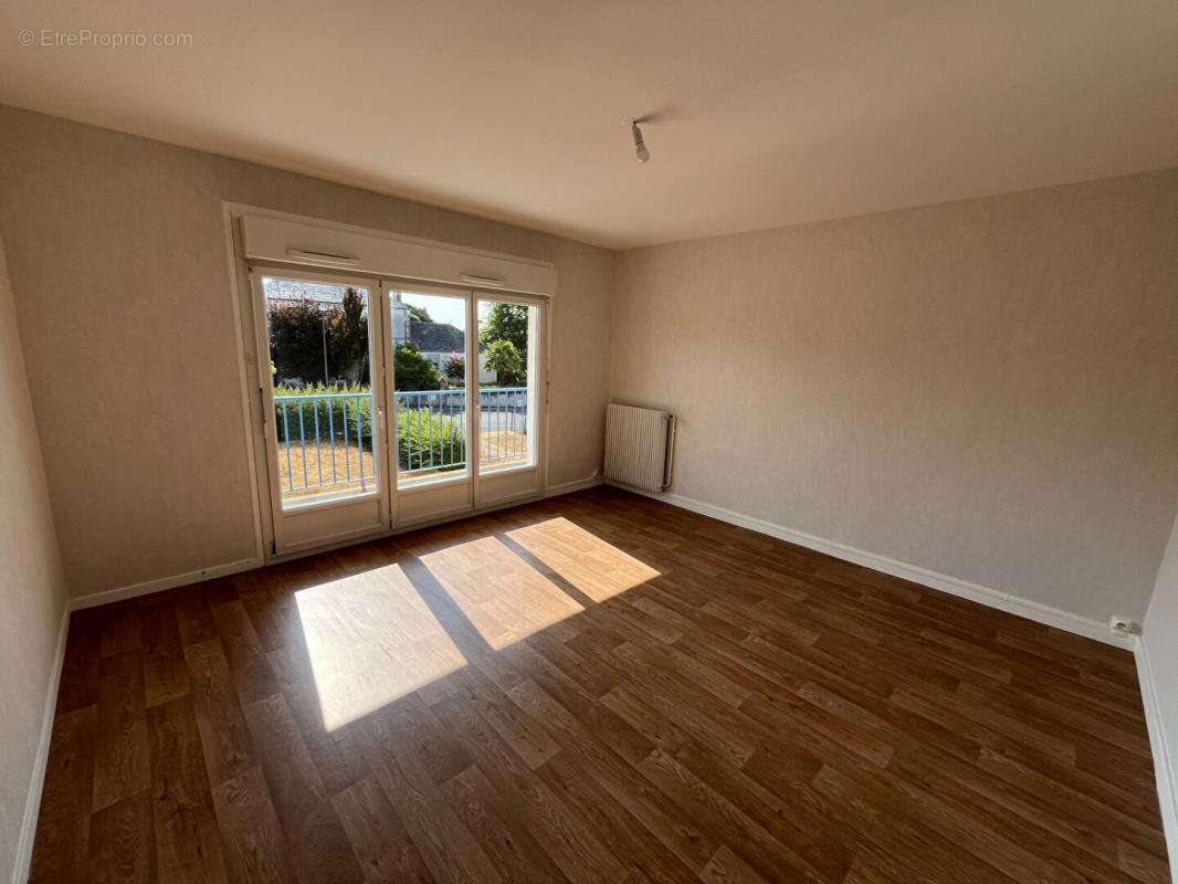 Appartement Segré en Anjou Bleu 3 pièces 57 m2 avec balcon - photo 3