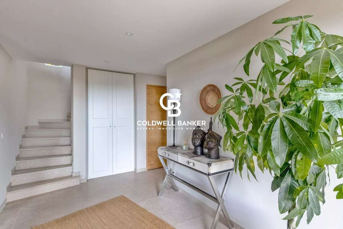 Maison à LA CROIX-VALMER