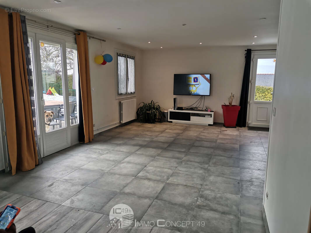 Maison 140 m² à Forges  - photo 3