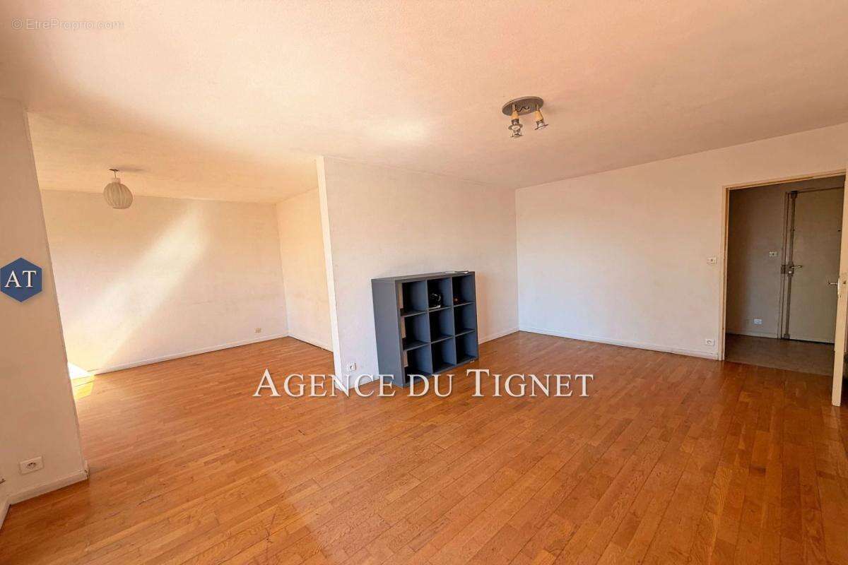 Appartement à GRASSE