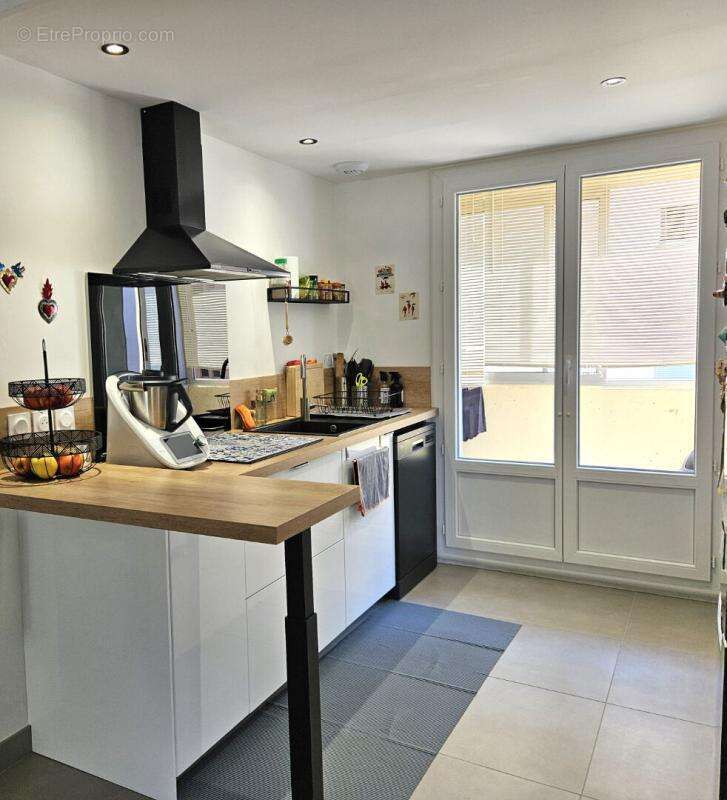 Appartement Bourgoin Jallieu 3 pièce(s) 61.17 m2 - photo 3