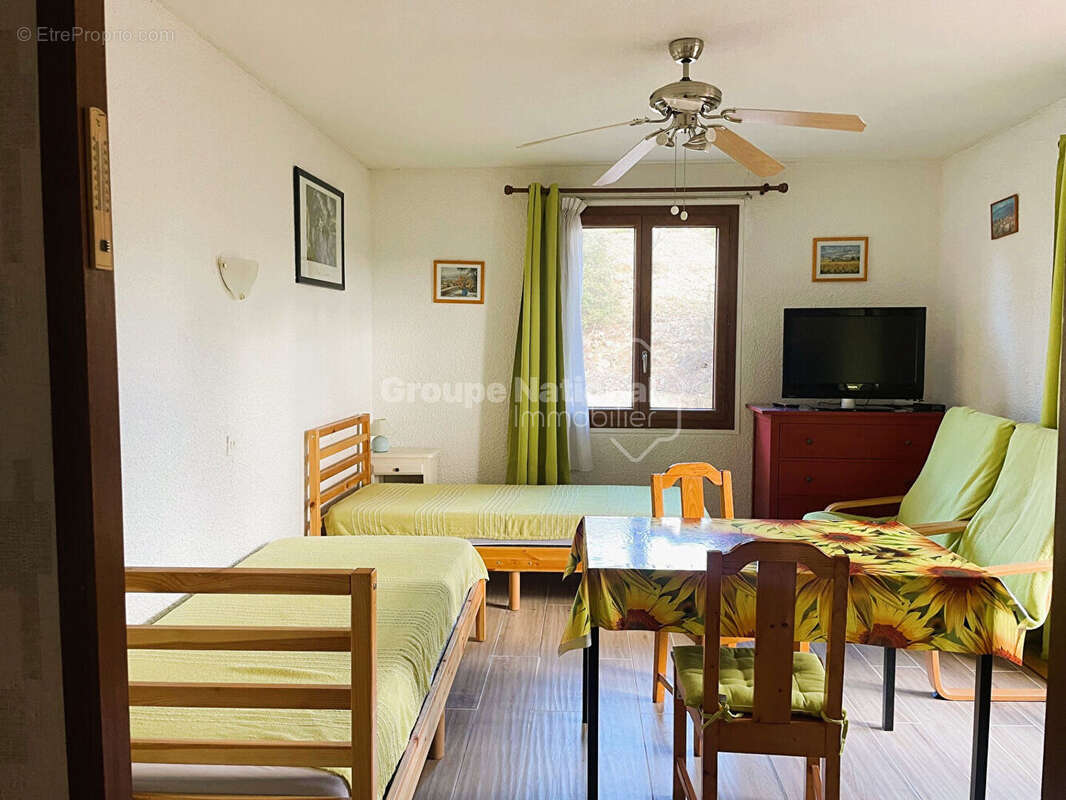 Appartement à GREOUX-LES-BAINS