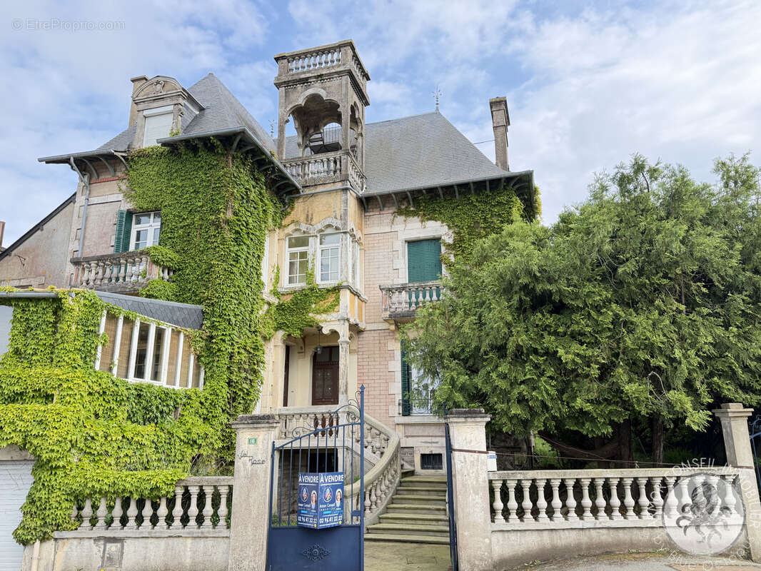 Maison à MATIGNON