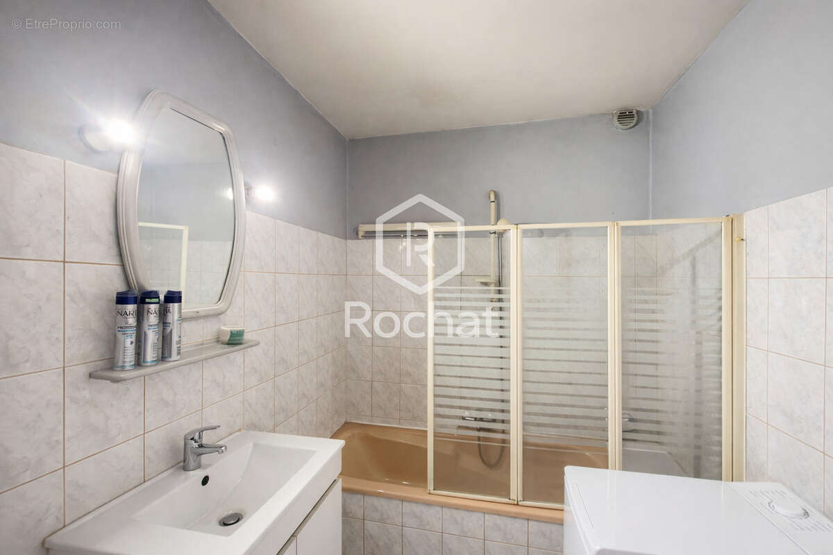 Appartement à SAINT-JUST-SAINT-RAMBERT