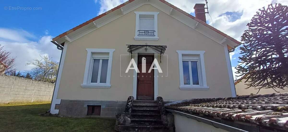 Maison à RUFFEC