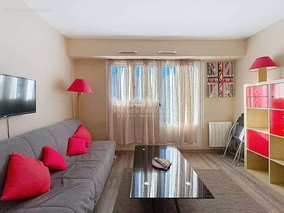 Appartement à SAINT-ETIENNE-DE-TINEE