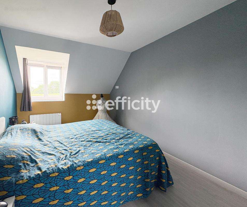 Maison à TESSY-SUR-VIRE