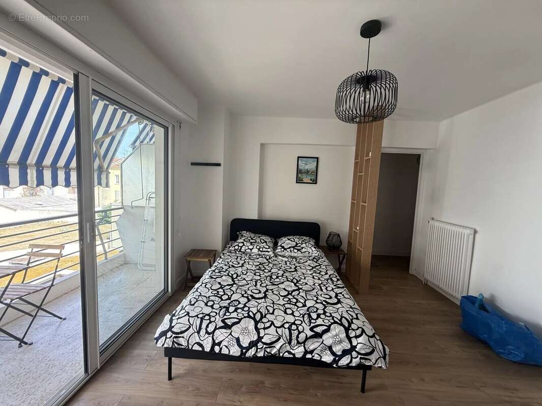 Studio rénové de 30 m² avec terrasse proche plage et commodités - photo 2