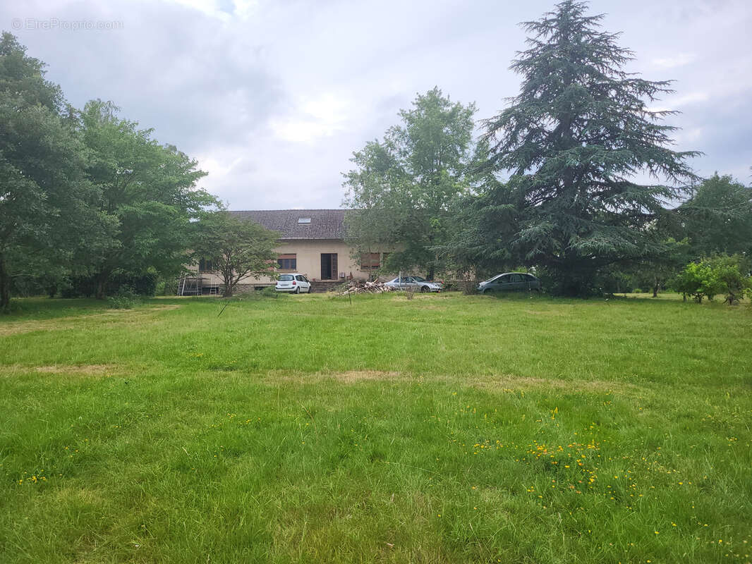 Maison à SOUAL