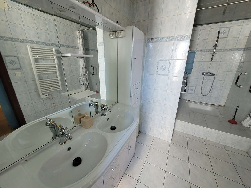 Appartement à GONTAUD-DE-NOGARET