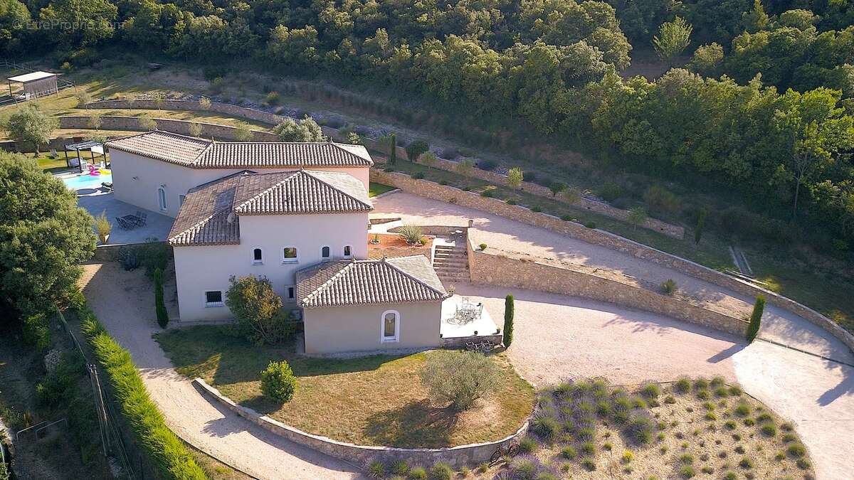 Maison à LAMALOU-LES-BAINS