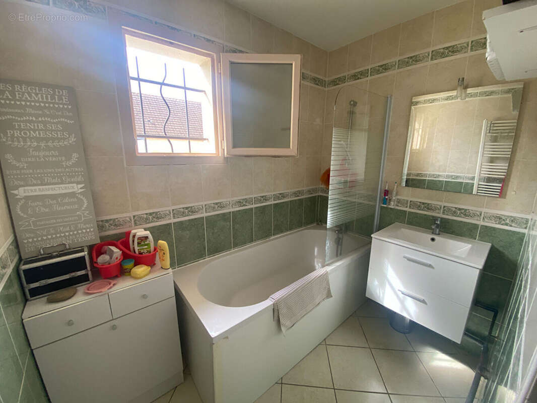 Maison à ROUVRES-EN-PLAINE