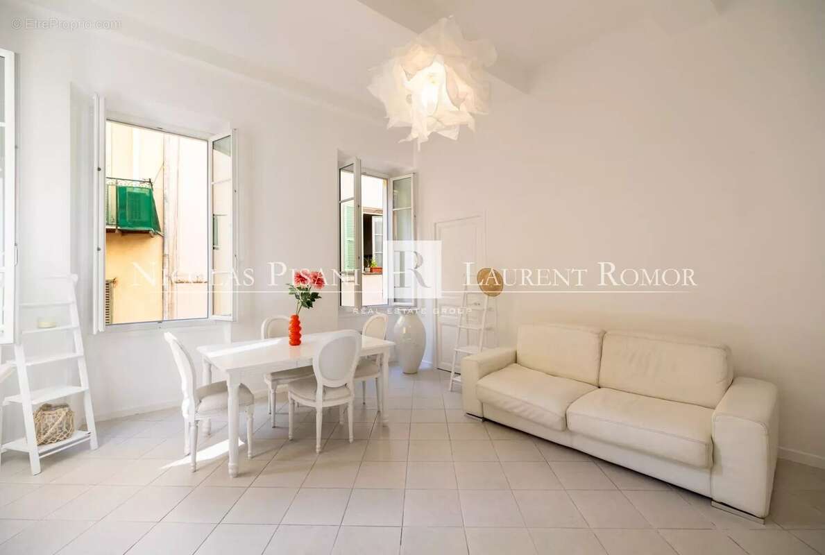 Appartement à VILLEFRANCHE-SUR-MER